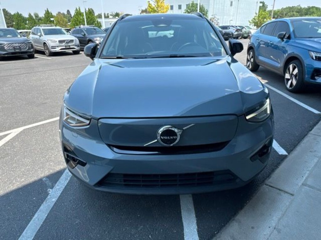 Used 2023 Volvo XC40 Recharge Pure Electric Plus SUV