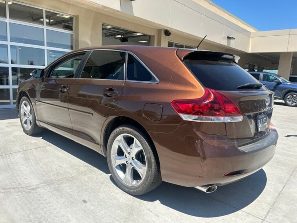 Used 2014 Toyota Venza XLE 4 WD V6 Crossover