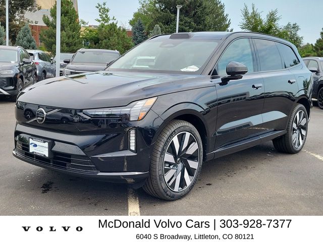 2025 Volvo EX90 Ultra - Photo 9