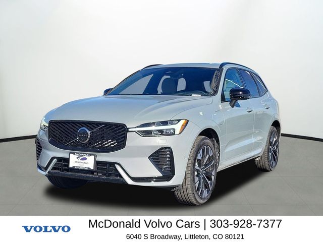2026 Volvo XC60 plug-in hybrid SUV 