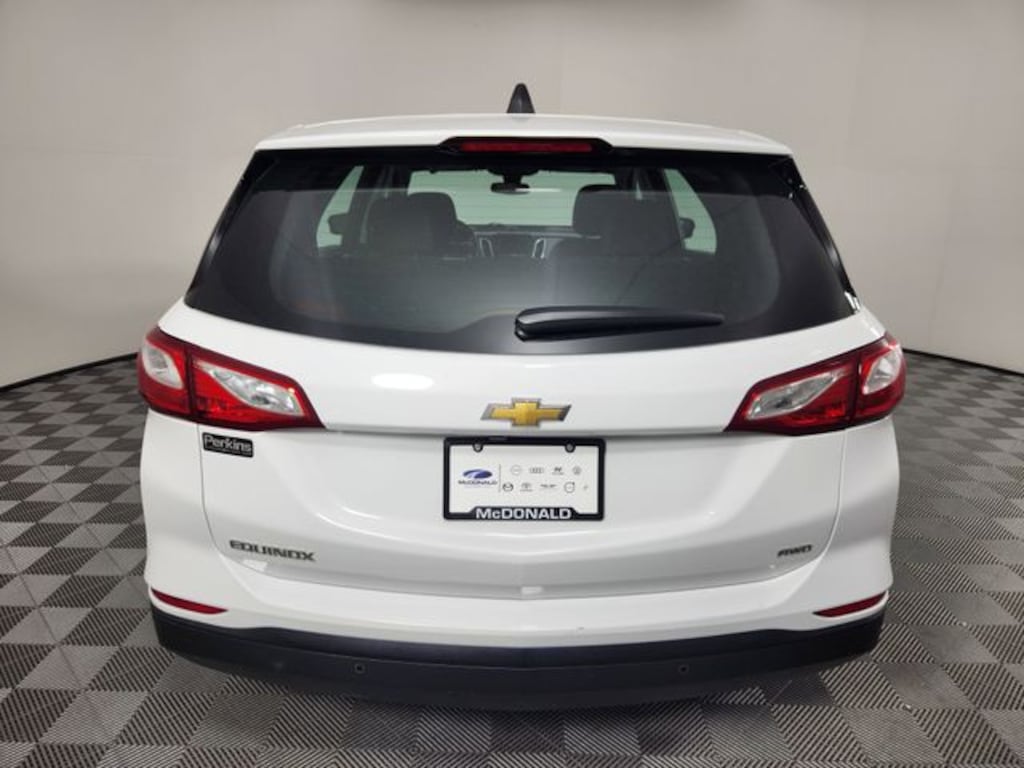Used 2021 Chevrolet Equinox LS w/1FL SUV