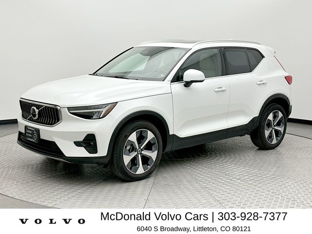 2023 Volvo XC40 B5 Plus Bright AWD's photo
