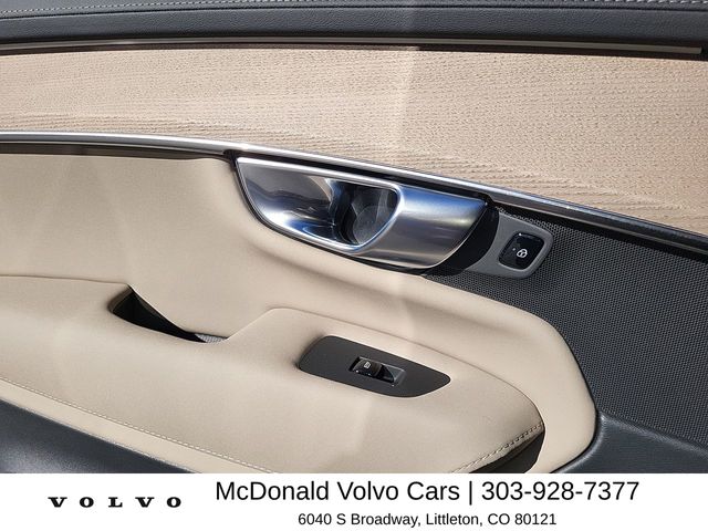 2026 Volvo XC90 Plus - Photo 15