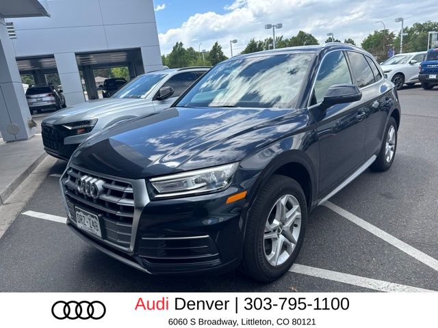 2019 Audi Q5 2.0T quattro S tronic Premium's photo