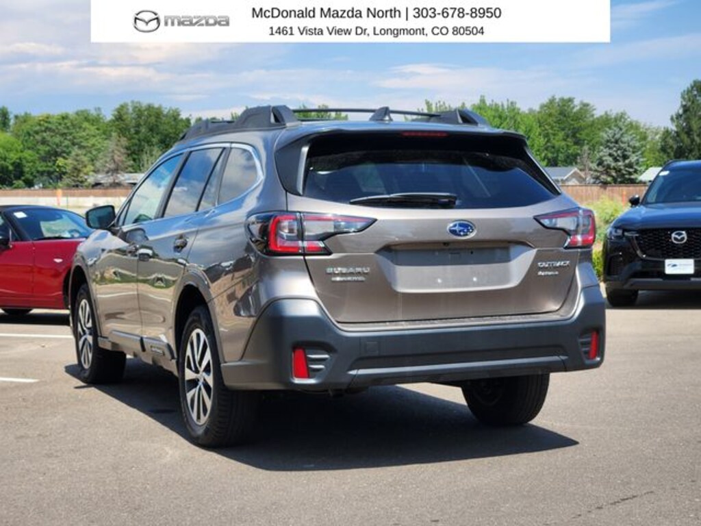 Used 2022 Subaru Outback Premium SUV