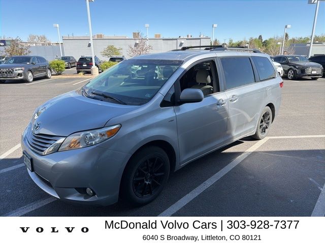2016 Toyota Sienna XLE Premium