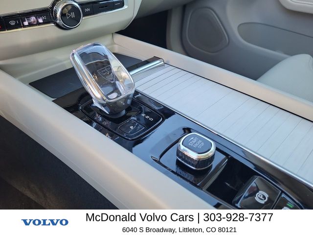 2026 Volvo XC60 Ultra - Photo 24