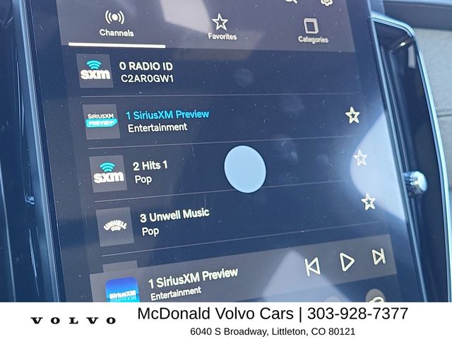 2025 Volvo XC90 Core - Photo 25