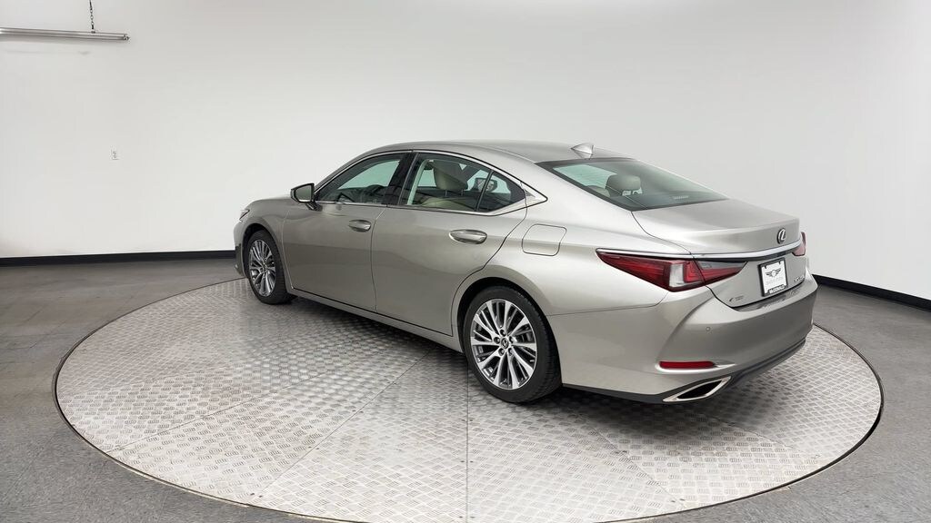 Used 2020 Lexus ES 350 Sedan