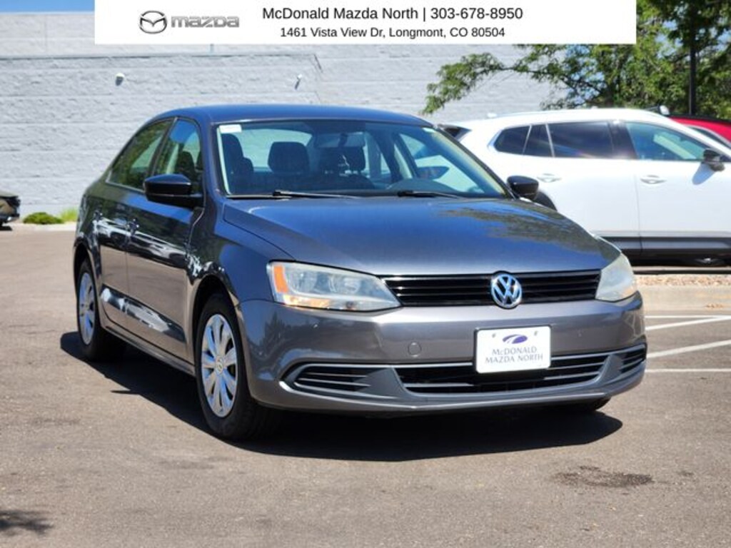 Used 2011 Volkswagen Jetta 2.0L Base Sedan