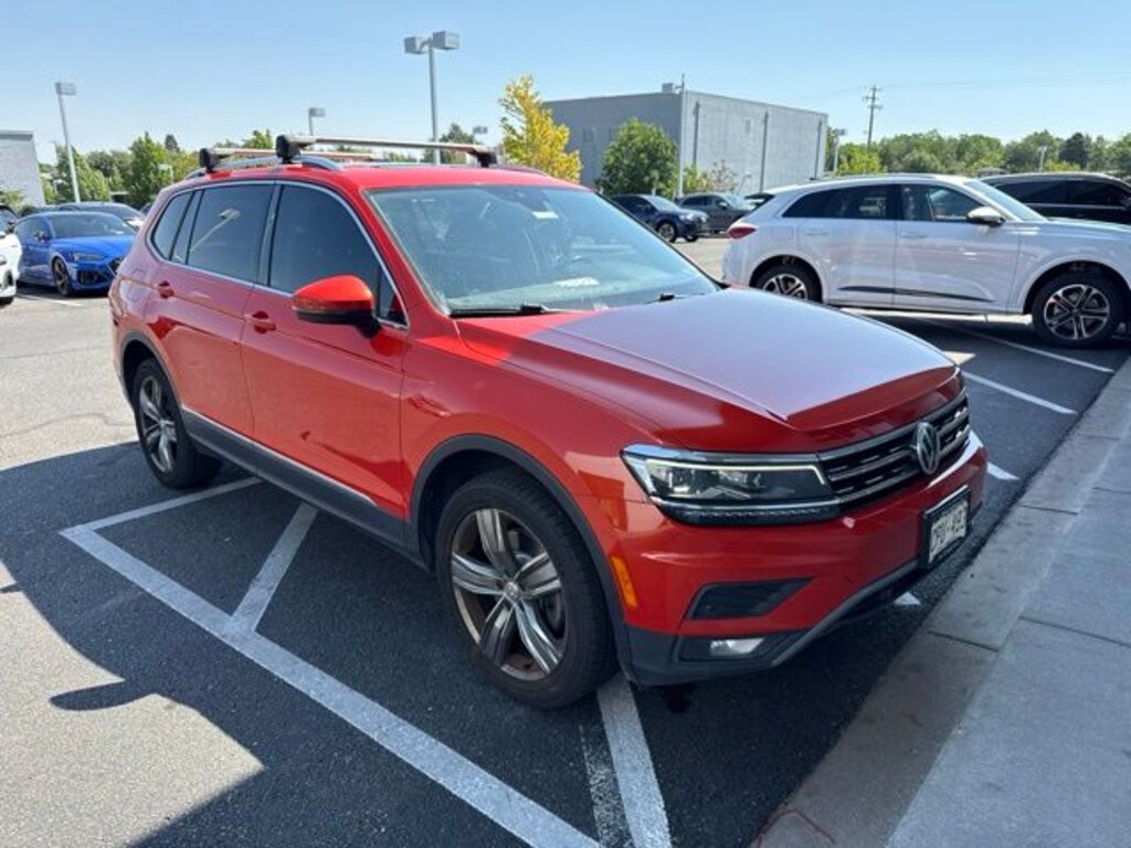 Used 2018 Volkswagen Tiguan 2.0T SEL Premium 4MOTION SUV