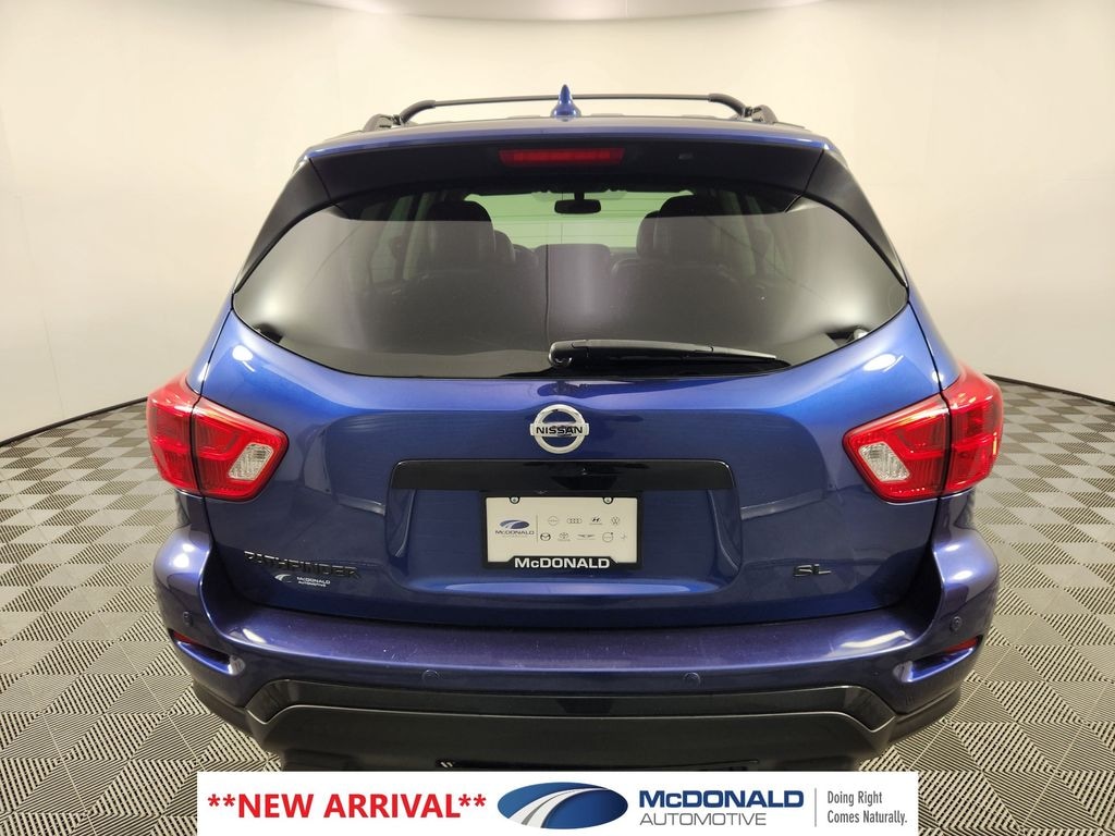 Used 2019 Nissan Pathfinder SL SUV