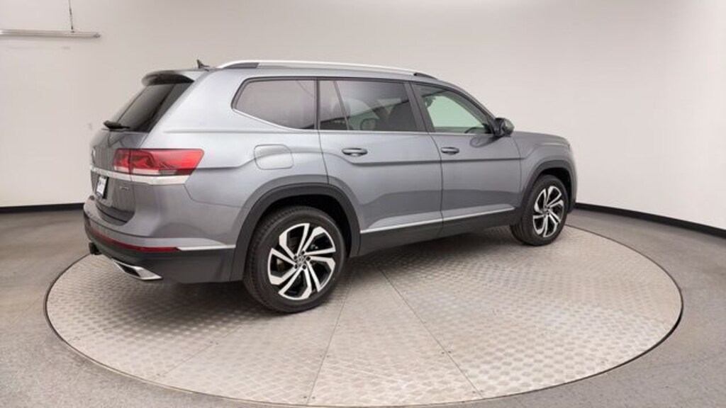 Used 2022 Volkswagen Atlas 3.6L V6 SEL SUV