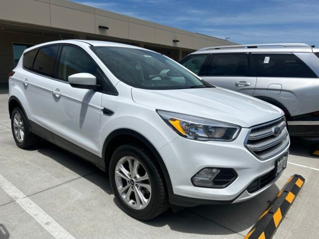 Used 2019 Ford Escape SE SUV