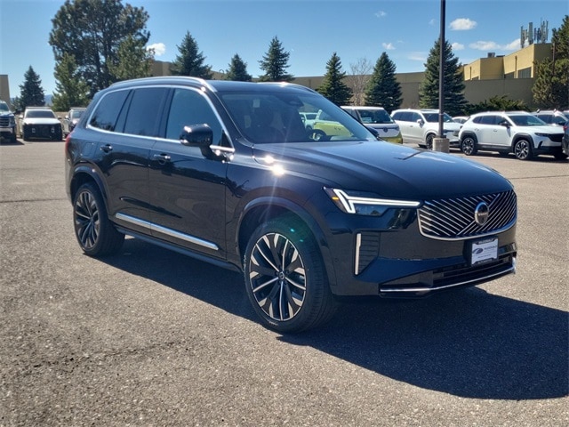 2025 Volvo XC90 Plus - Photo 7