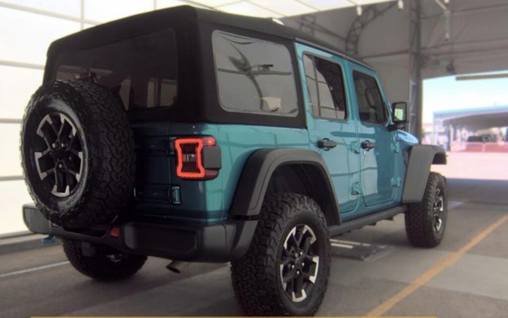 Used 2024 Jeep Wrangler 4xe Rubicon SUV