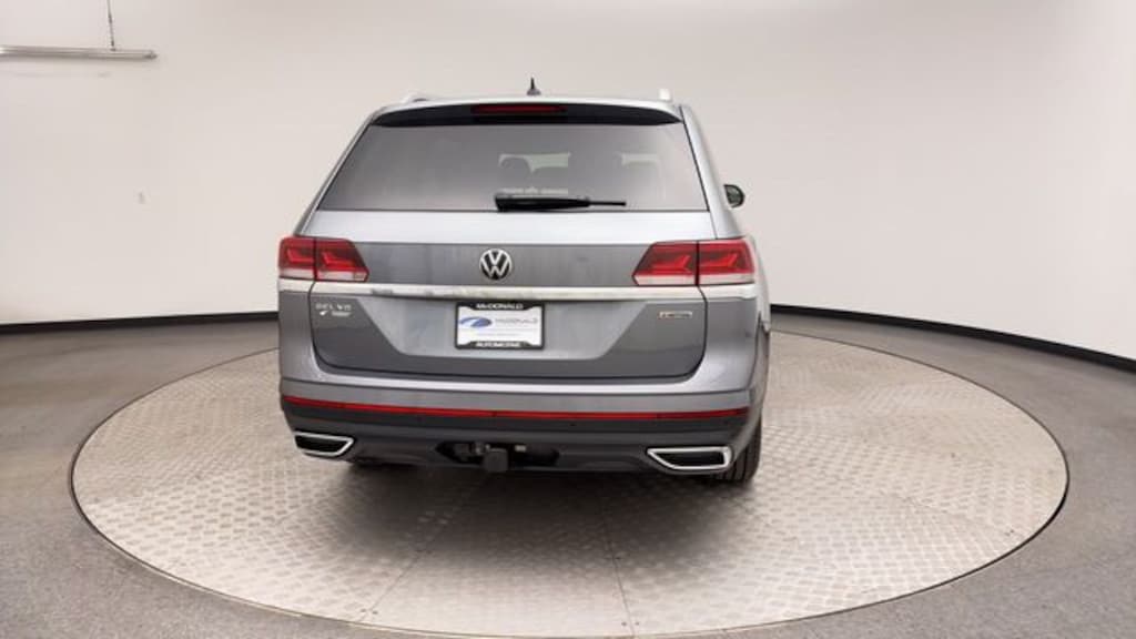 Used 2022 Volkswagen Atlas 3.6L V6 SEL SUV