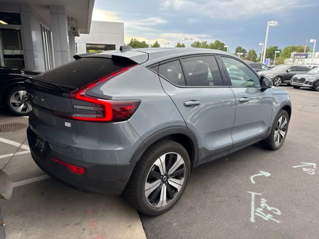 Used 2023 Volvo C40 Recharge Pure Electric Twin Core SUV