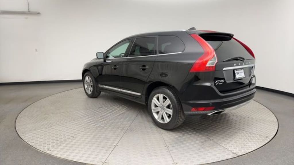 Used 2016 Volvo XC60 T6 Drive-E SUV
