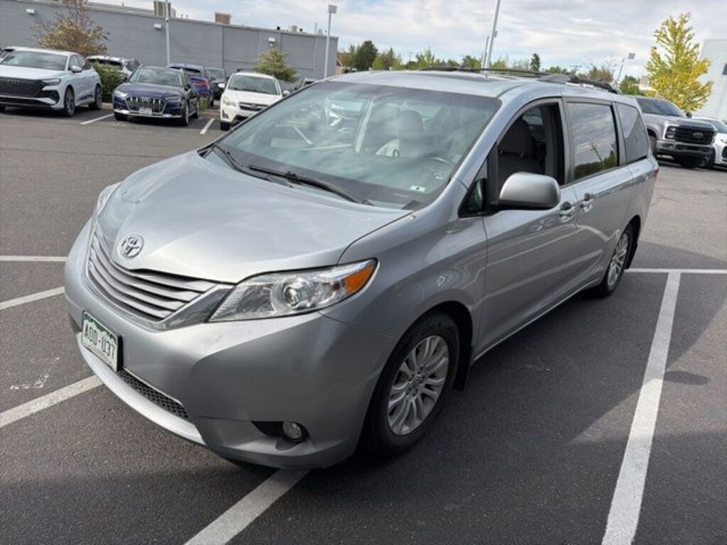 Used 2015 Toyota Sienna XLE Van