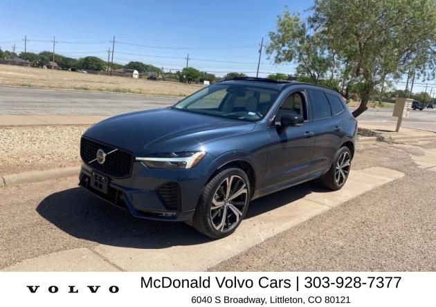 2024 Volvo XC60 B5 Ultimate Dark Theme AWD's photo