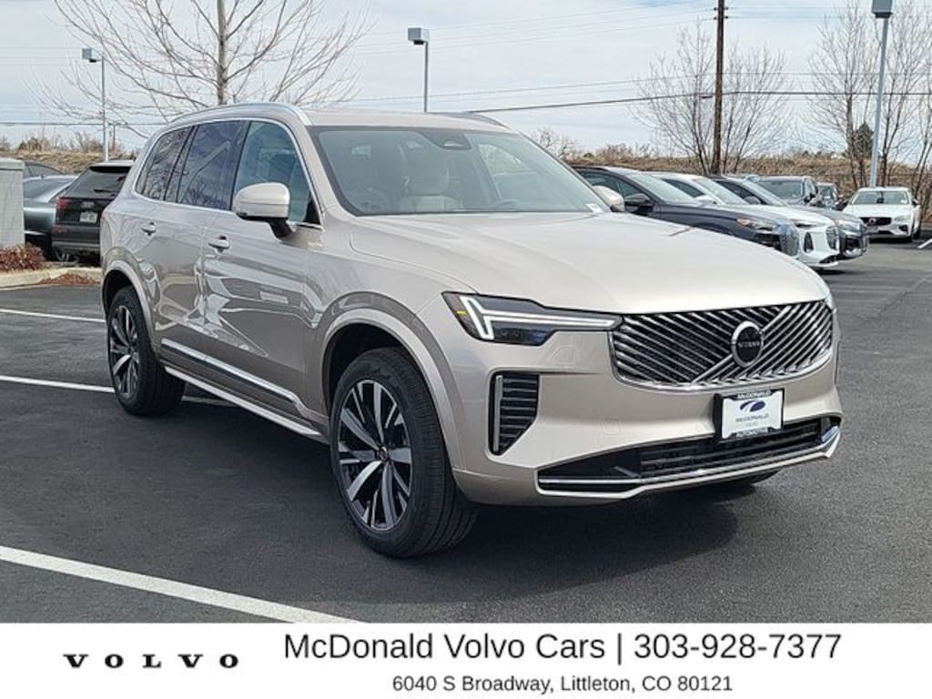 New 2026 Volvo XC90 B6 Core SUV
