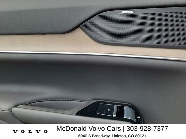 2025 Volvo EX90 Ultra - Photo 15