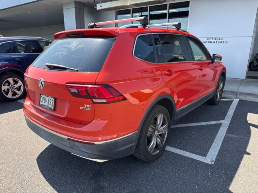 Used 2018 Volkswagen Tiguan 2.0T SEL Premium 4MOTION SUV