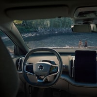 Volvo Focuses on User-Friendly Technology.jpg