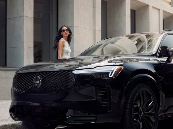 Explore the Volvo XC90 at McDonald Volvo Cars