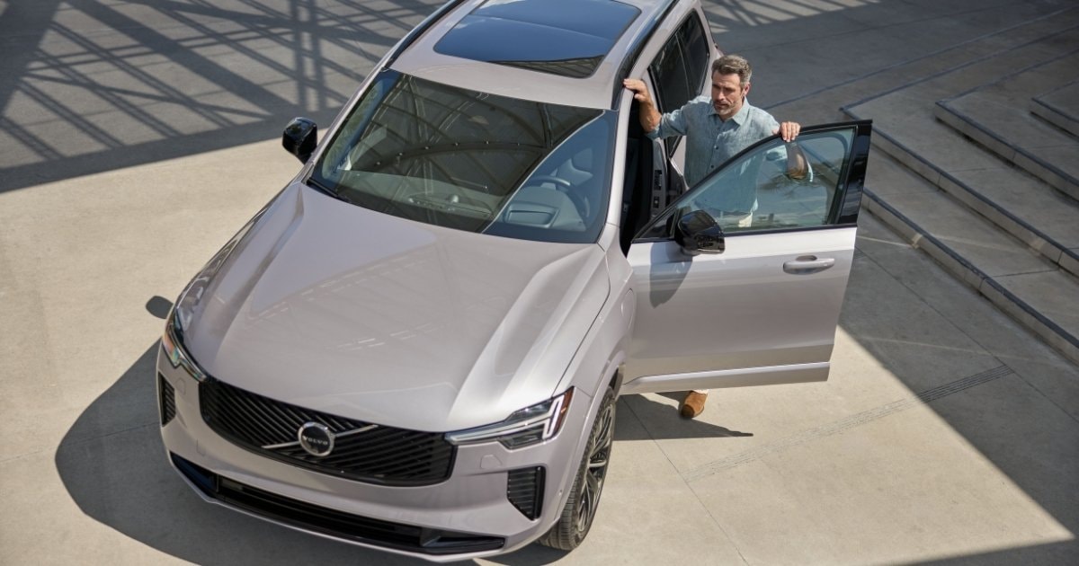 Which%20Has%20More%20Third-Row%20Space%20Volvo%20XC90%20Plug-In%20Hybrid%20Or%20Lexus%20TX.jpg