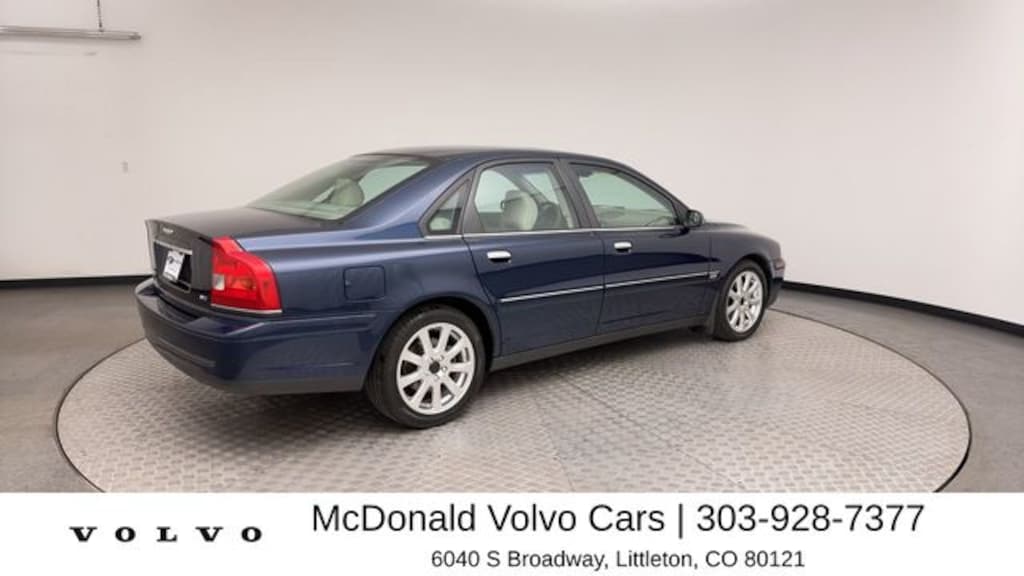 Used 2004 Volvo S80 2.5T Sedan