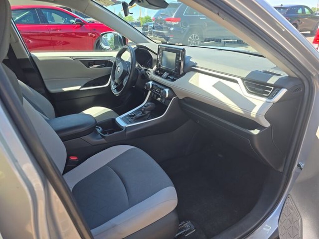 Used 2022 Toyota RAV4 Hybrid XLE SUV