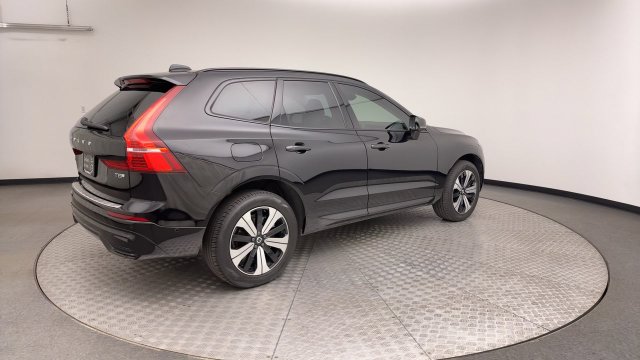 Certified 2025 Volvo XC60 plug-in hybrid T8 Plus SUV