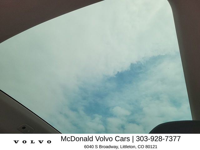 2025 Volvo EX90 Ultra - Photo 28