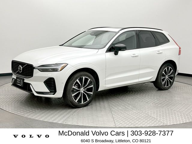 2025 Volvo XC60 B5 Plus Dark AWD's photo