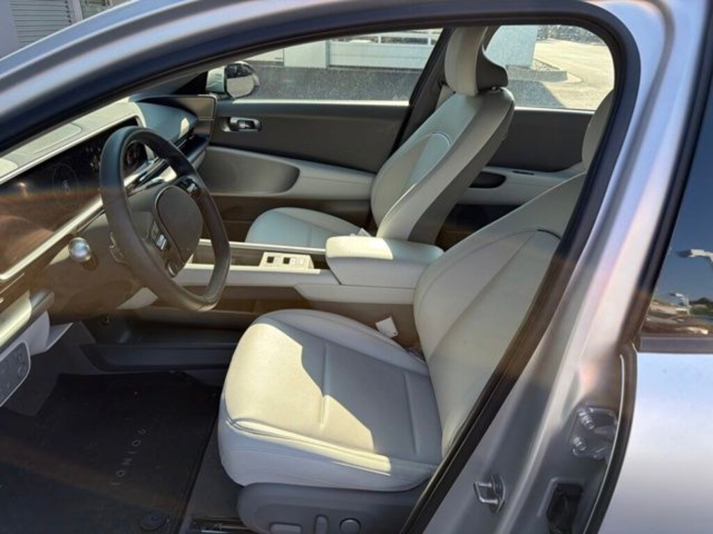 Used 2025 Hyundai IONIQ 6 Limited Sedan