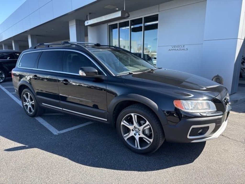 Used 2013 Volvo XC70 T6 Premier Plus AWD Wagon
