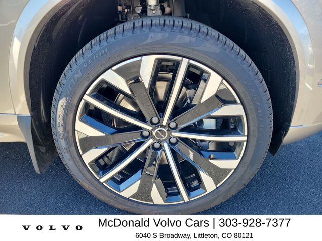2026 Volvo XC90 Plus - Photo 20