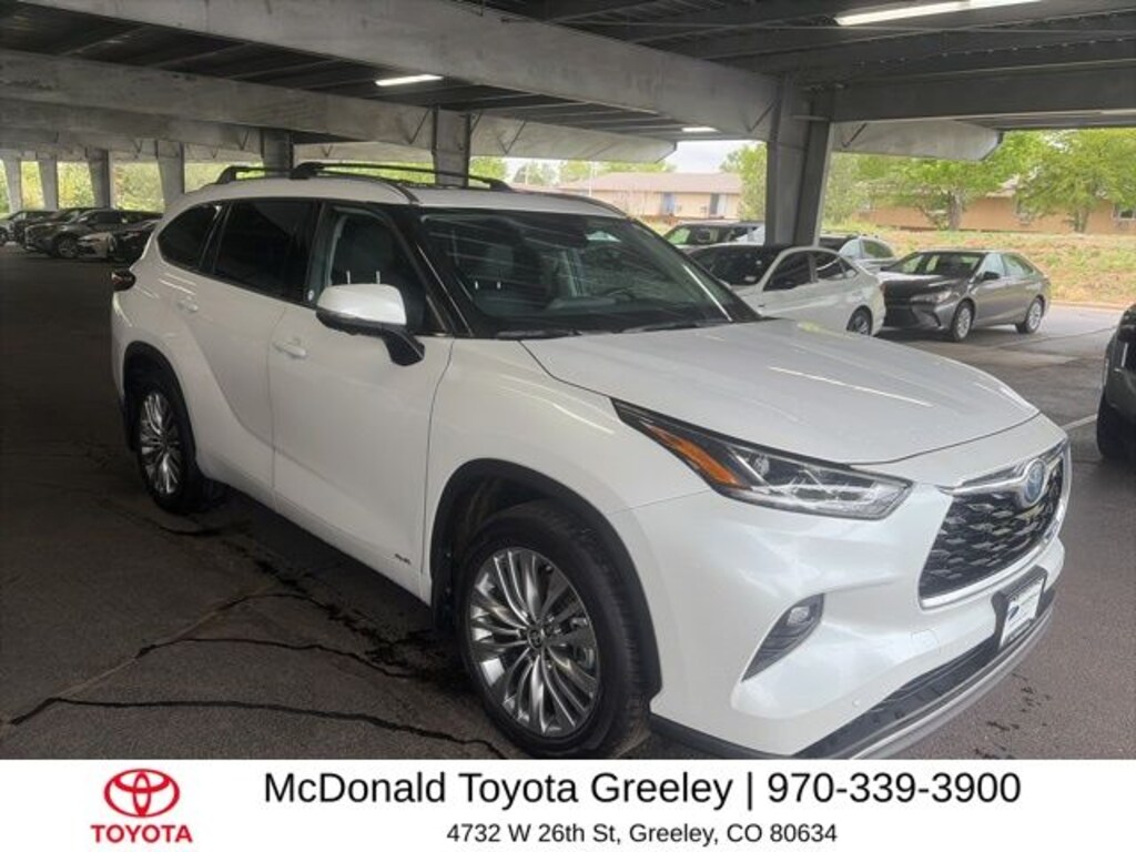 Used 2024 Toyota Highlander Hybrid Platinum SUV