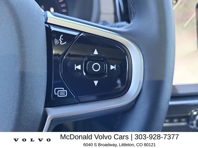 2026 Volvo XC90 Plus - Photo 23