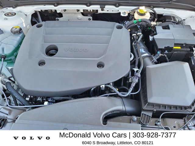 2026 Volvo XC40 Plus - Photo 21