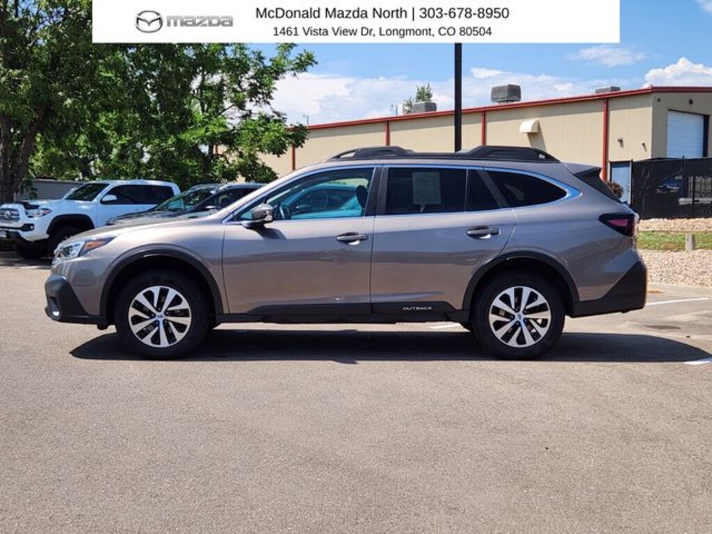 Used 2022 Subaru Outback Premium SUV