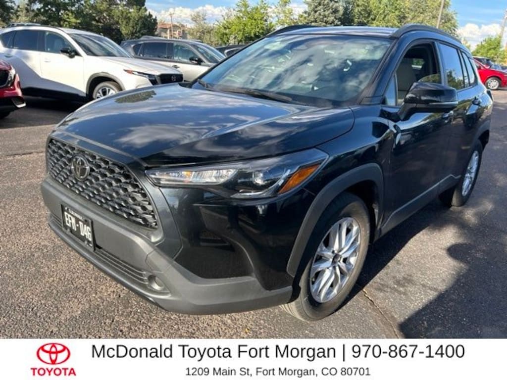 Used 2024 Toyota Corolla Cross LE SUV