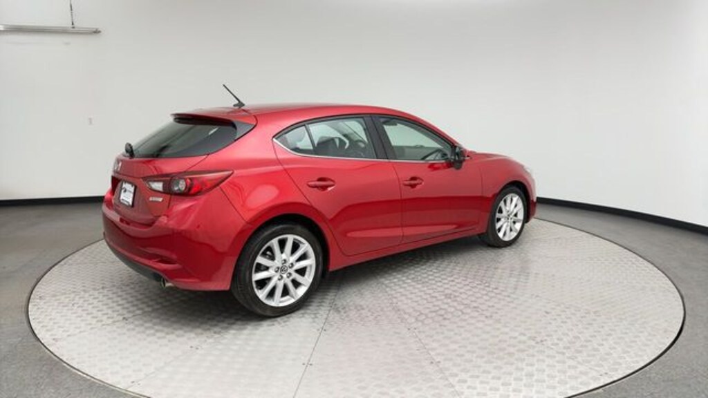 Used 2017 Mazda Mazda3 Touring Hatchback