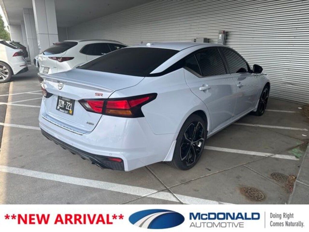 Used 2023 Nissan Altima 2.5 SR Sedan