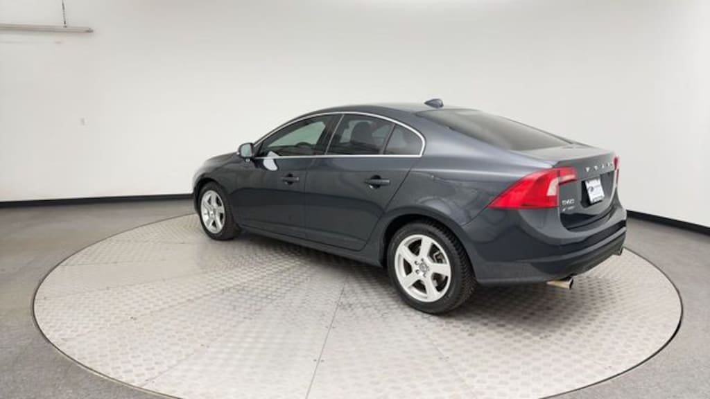 Used 2013 Volvo S60 T5 Sedan
