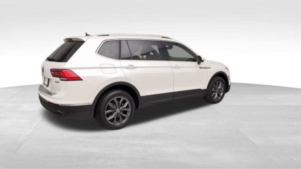 Used 2023 Volkswagen Tiguan 2.0T SE SUV