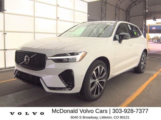 2025 Volvo XC60 B5 Plus Dark AWD's photo