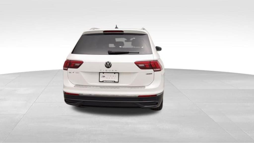 Used 2023 Volkswagen Tiguan 2.0T SE SUV